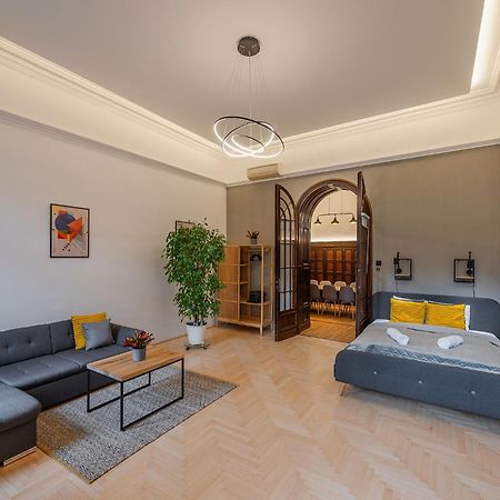 Liszt Modern Chic Apartment Будапеща Екстериор снимка