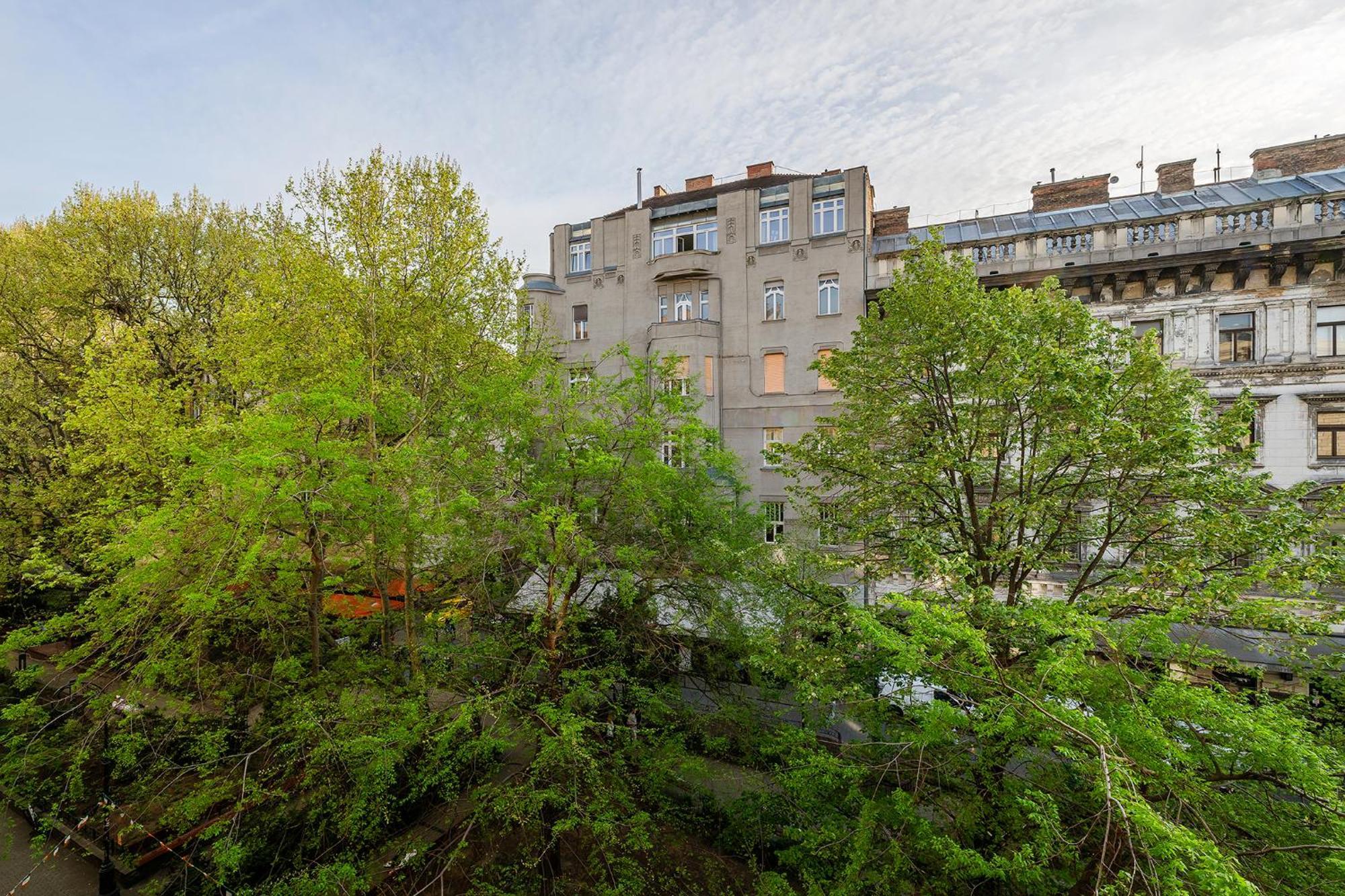 Liszt Modern Chic Apartment Будапеща Екстериор снимка